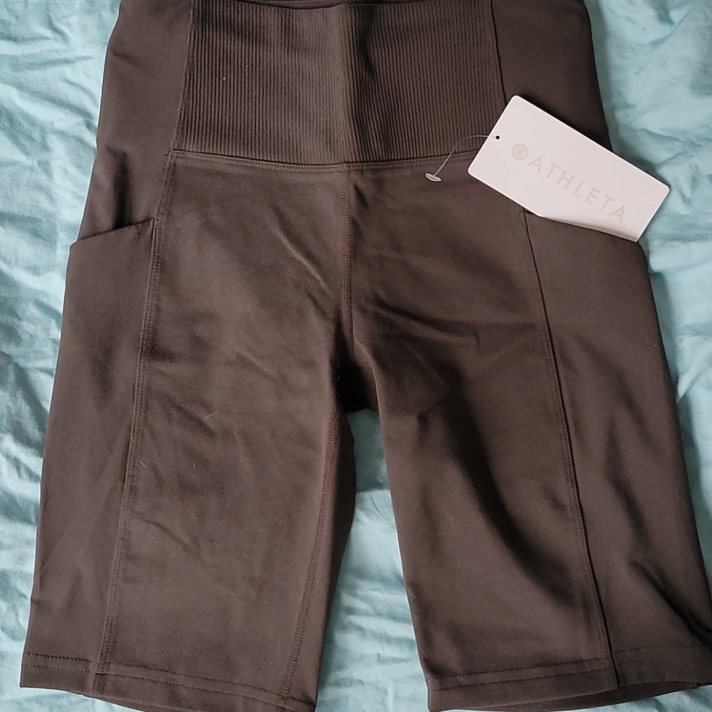 Athleta excursion shorts